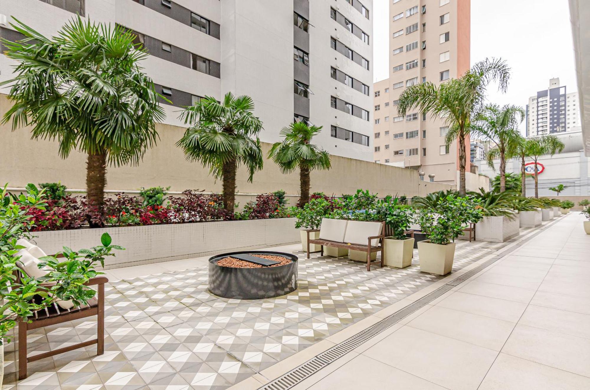 Lifespace Curitiba - Apartamentos Urooms Esterno foto
