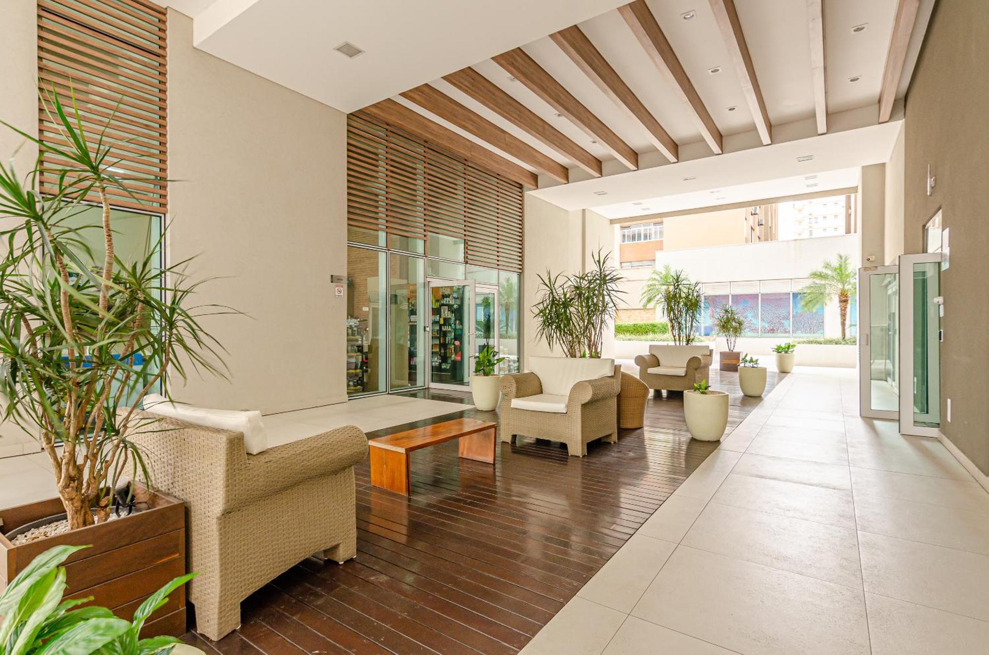 Lifespace Curitiba - Apartamentos Urooms Esterno foto